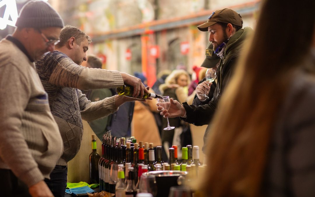 Оренда багаторазового посуду: екорішення для закладів харчування